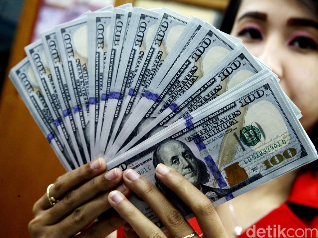 Dolar AS Pagi Ini Rp 14.068, Cenderung Stagnan
